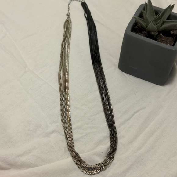 Ombre metal necklace - Picture 2 of 2